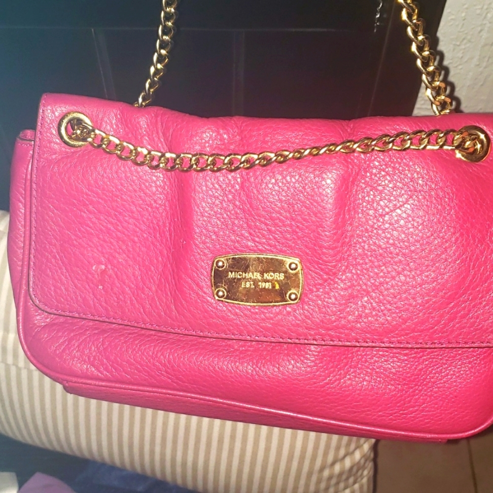 Michael kors pink bag